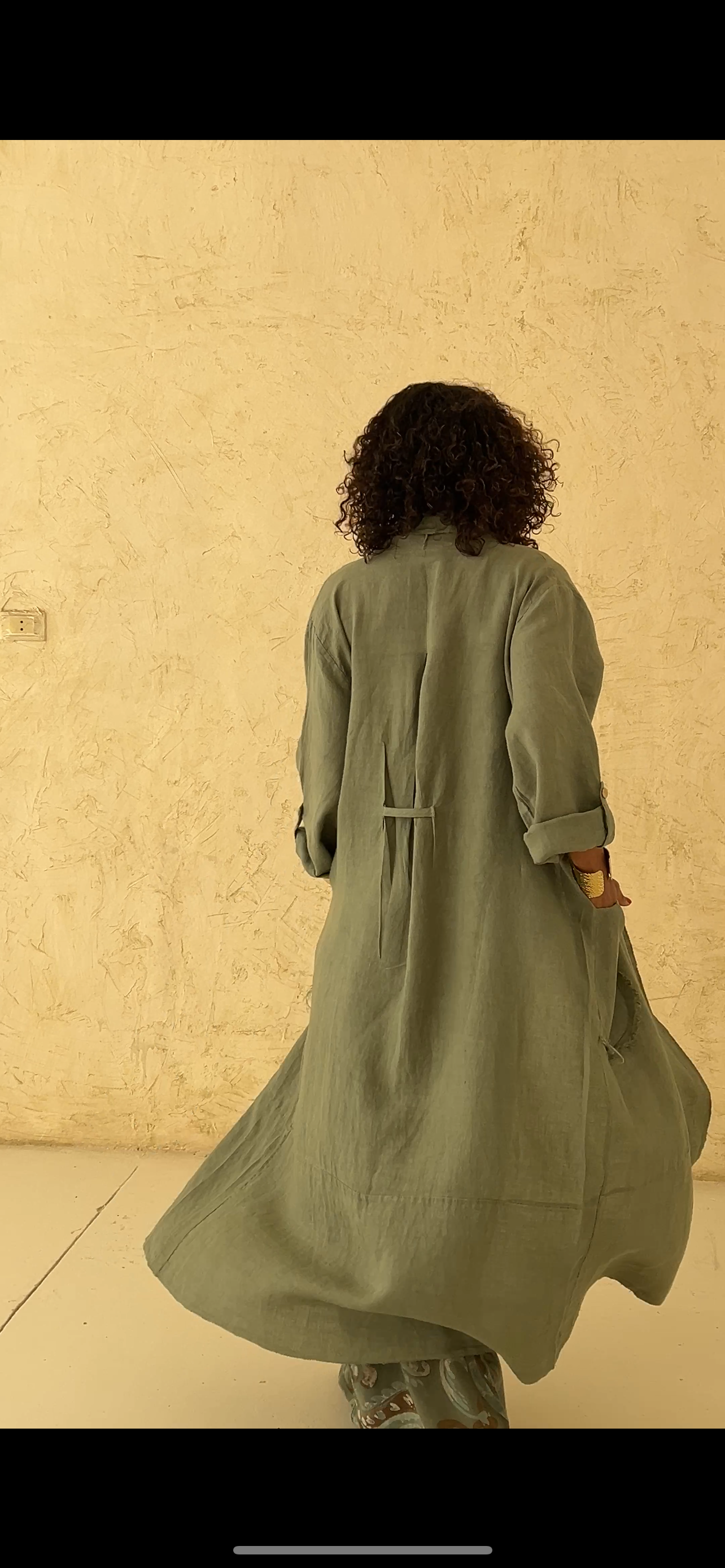 Back cord khaki linen cardigan